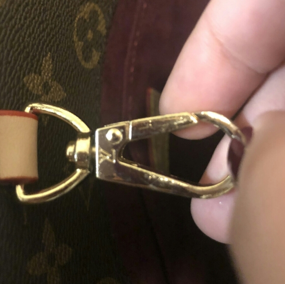 MONOGRAM CANVAS MM - Picture 5 of 8